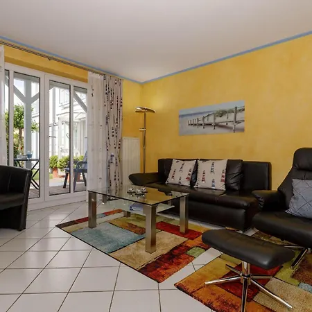 Am-stadtwald-wohnung-2-642 דירה