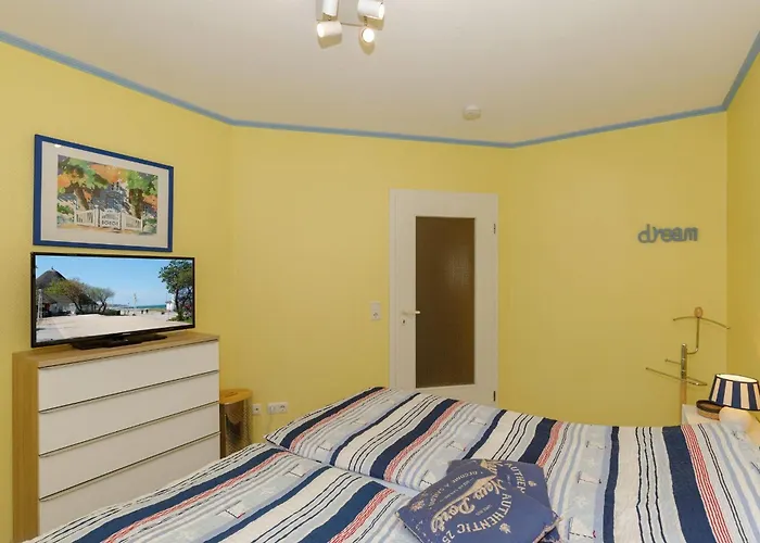 Am-stadtwald-wohnung-2-642 *